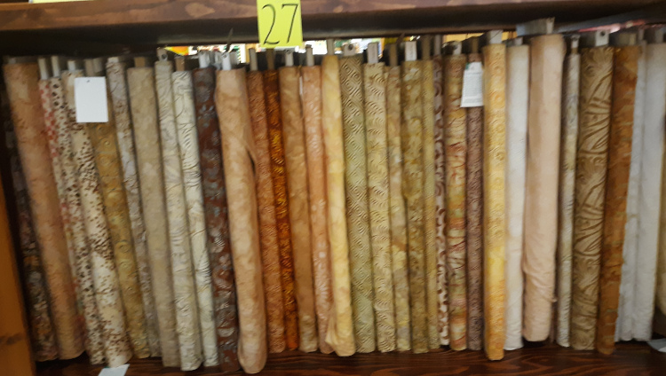 Batik shelf 27