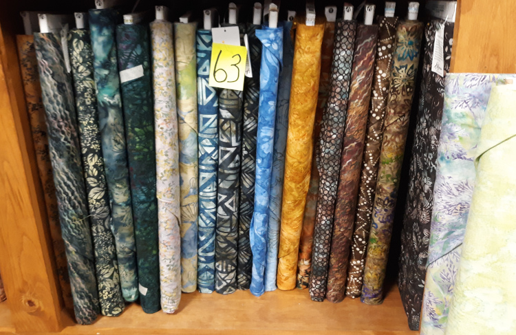 Batik shelf 63